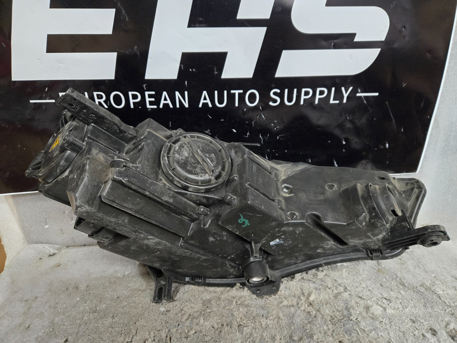 2017 - 2019 Audi A4 S4 Xenon HID HEADLIGHT Driver Left LH 8W0941005B OEM