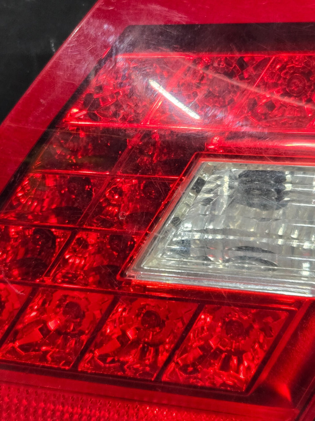 2010-17 Mercedes W212 E350 E550 Sedan Inner Tail Light Right RH OEM A2129060458
