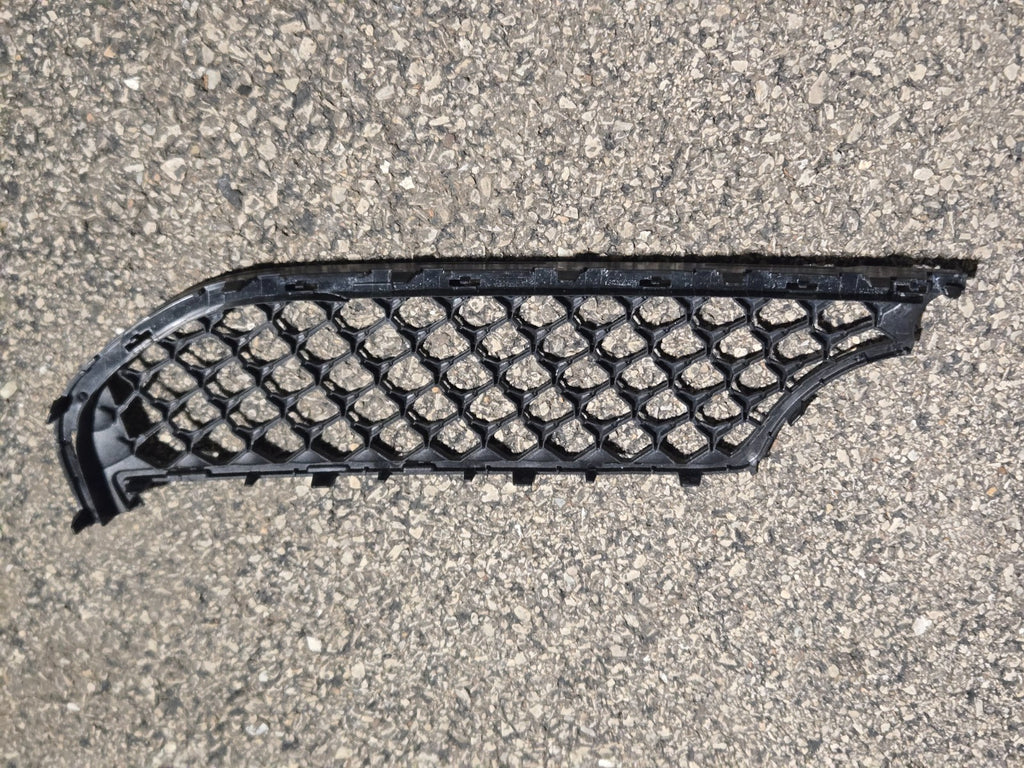 2020-2026 Mercedes-Benz GLE Protective Grille A1678883501 OEM RH