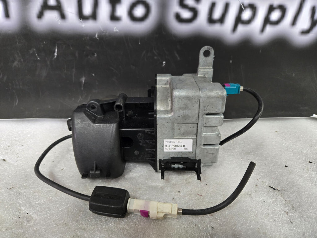 12-14 BMW F06 F12 F13 640 650 M6 Rear View Reverse Camera w/ Tailgate Latch OEM