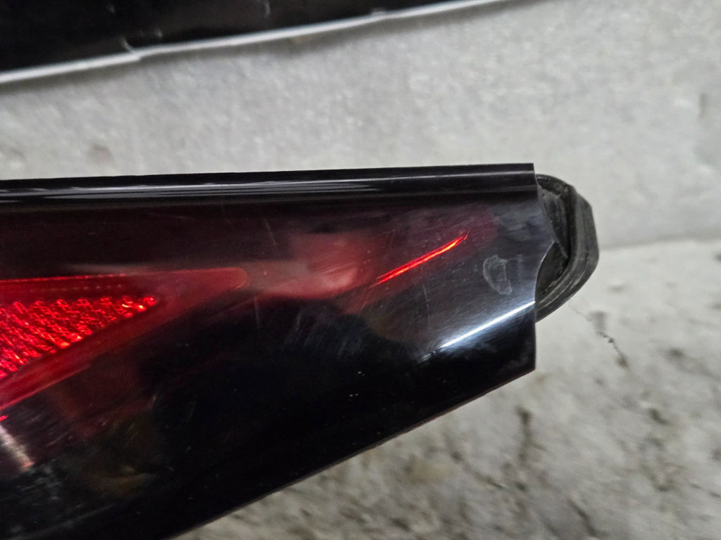2022-2024 Acura MDX LED Quarter Tail Light Right RH Passenger Side OEM *CHIPPED