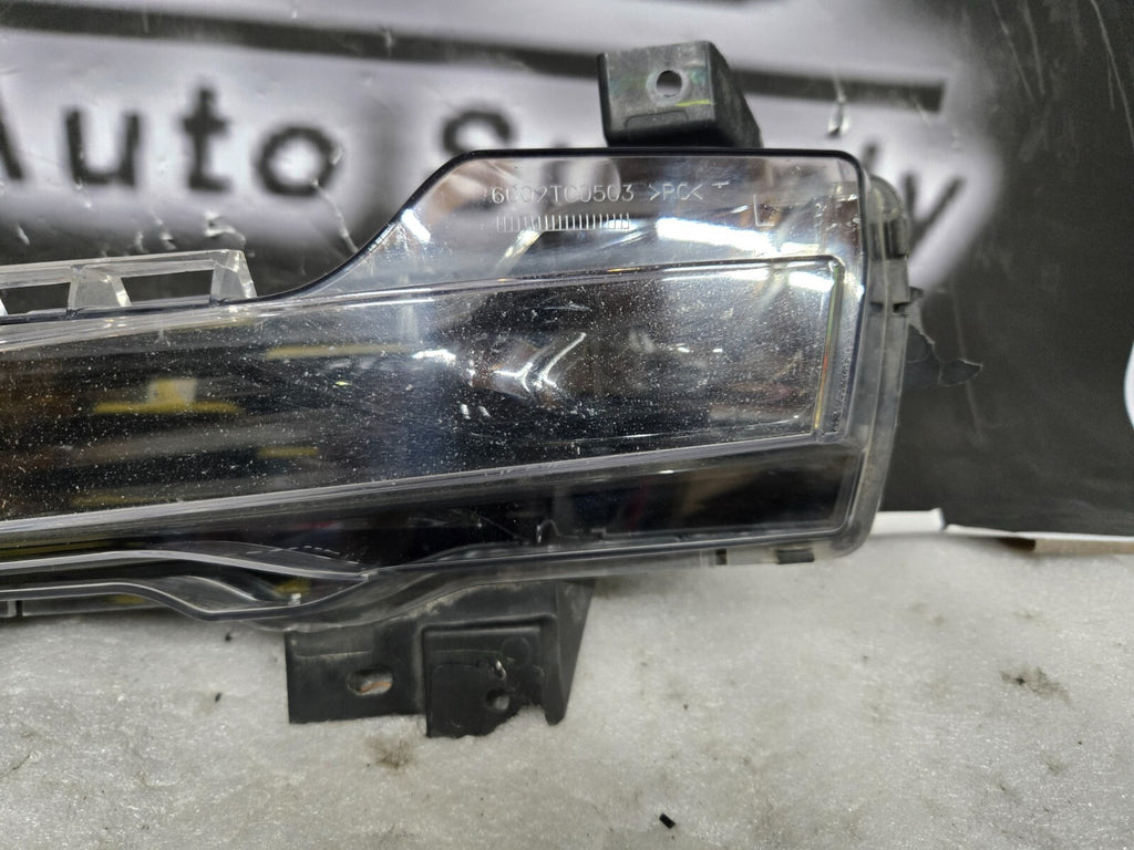 2017-2023 Tesla Model 3 Y Front Left LH Driver Side Fog Light LED Lamp OEM