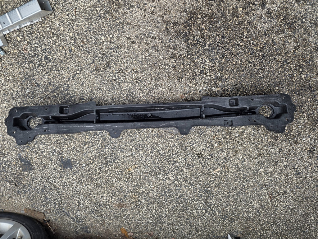 2017 2018 2019 HYUNDAI SANTA FE REAR BUMPER REINFORCEMENT BAR 86631-B8700 OEM