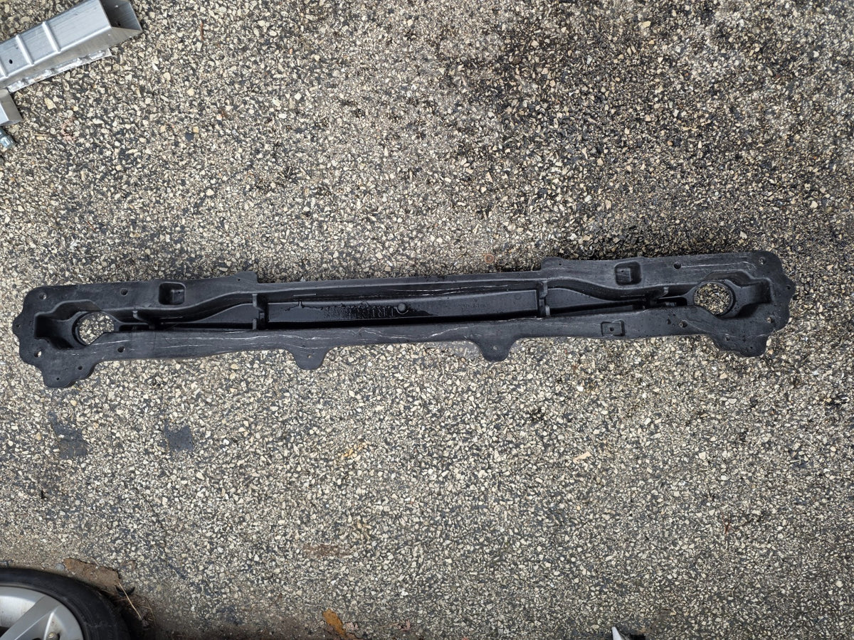 2017 2018 2019 HYUNDAI SANTA FE REAR BUMPER REINFORCEMENT BAR 86631-B8700 OEM