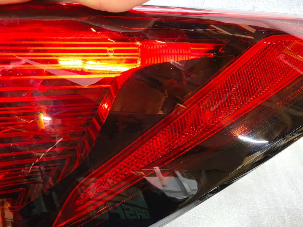 2022-2024 Acura MDX Right RH Passenger OUTER Tail Light LED OEM 33550TYAA02