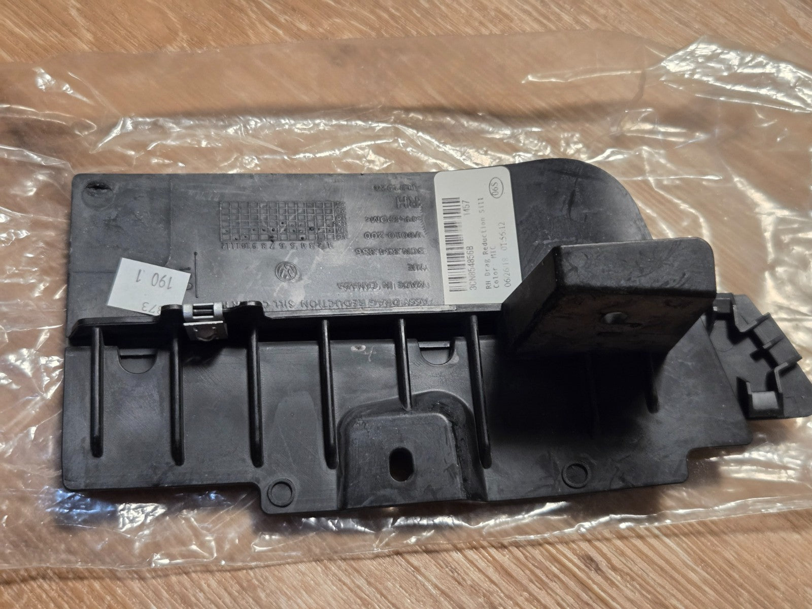 Genuine Volkswagen Deflector Right RH 3CN-854-856-B