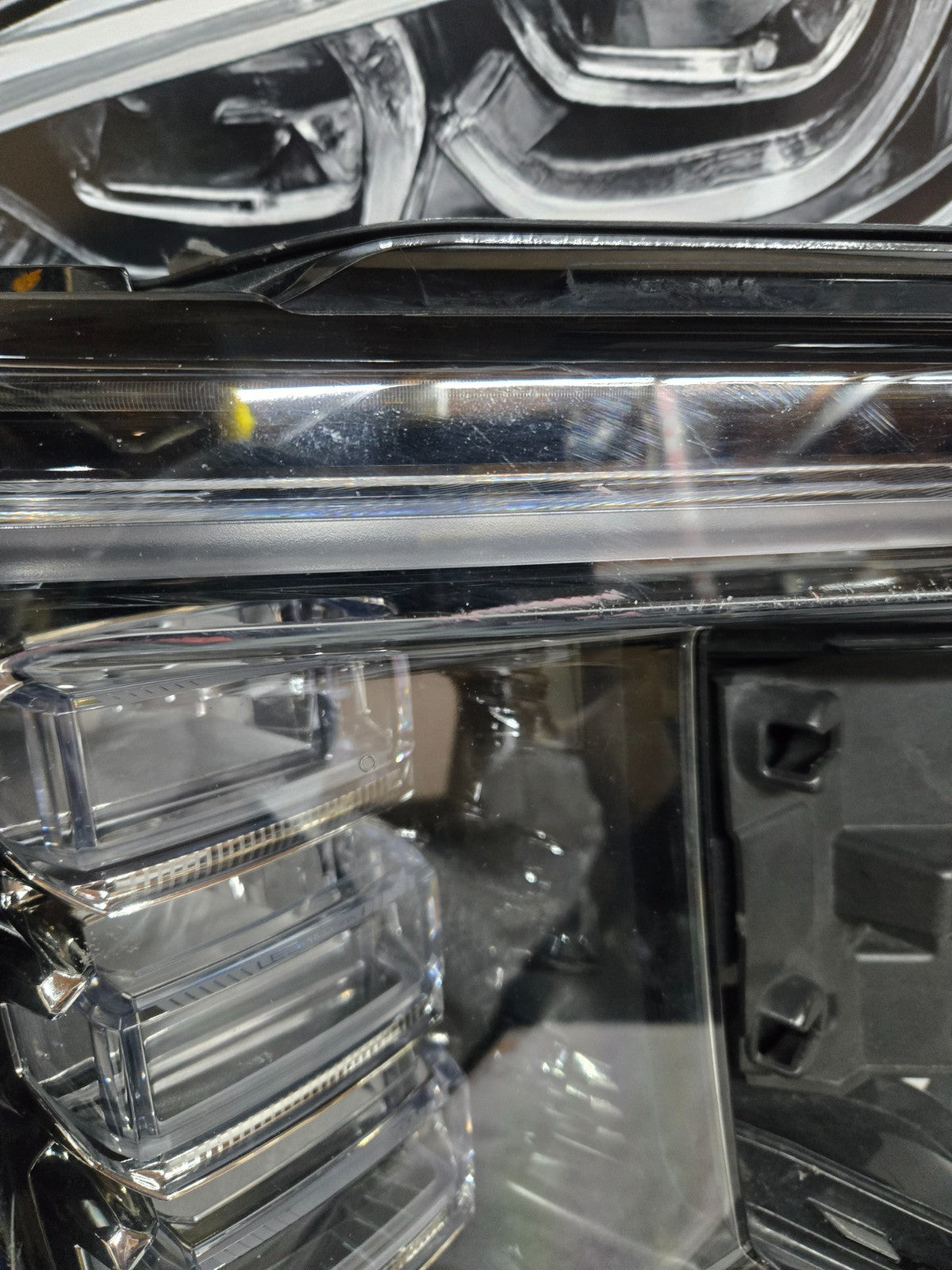 2021 2022 2023 GMC Yukon XL/SLT/SLE LED Headlight Passenger Right OEM 85162503