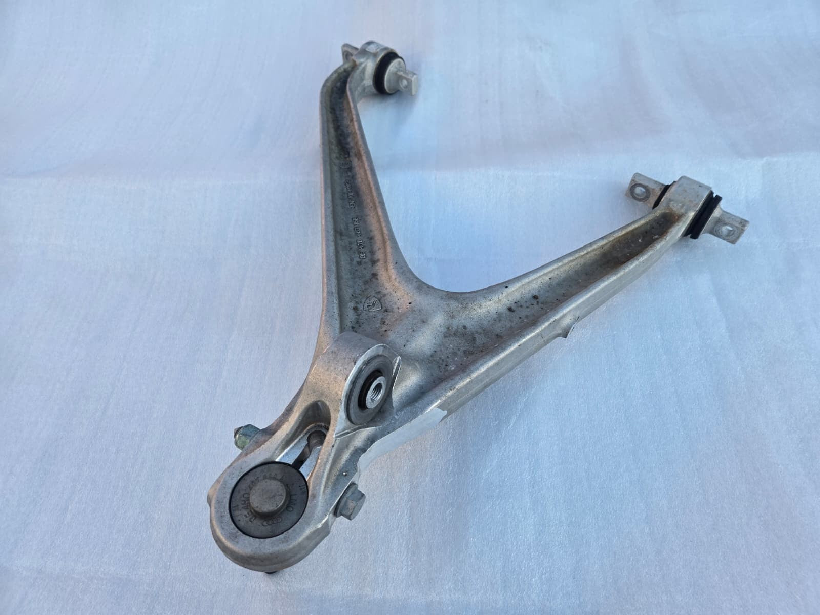 2018 Lamborghini Aventador S LP740-4 Front Left Lower Control Arm 470407155 OEM
