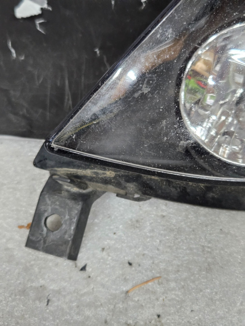 2005-2011 BMW 328i Xdrive LEFT LH DRIVER SIDE FOG LAMP LIGHT OEM
