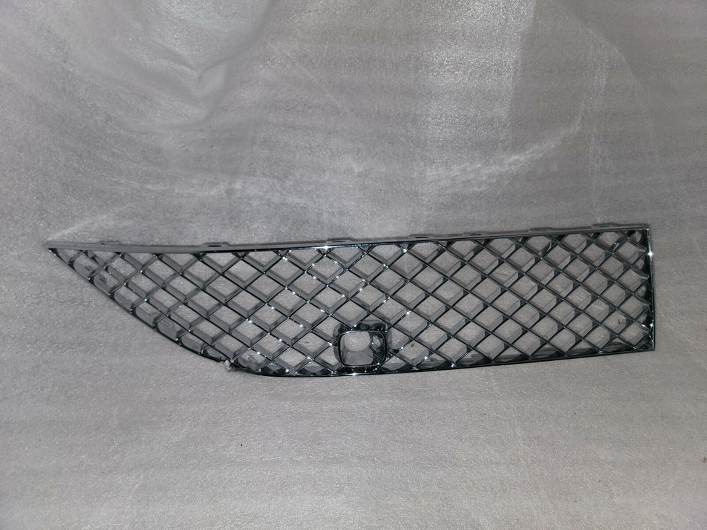 2019 Bentley Continental GT Left Front Bumper Grille 3SD.807.675C OEM Chrome