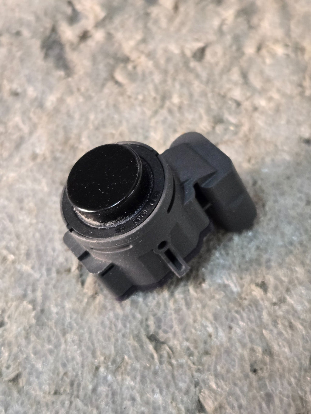 Land Rover Defender Discovery Range Rover Evoque Velar OEM Park Sensor LR140873