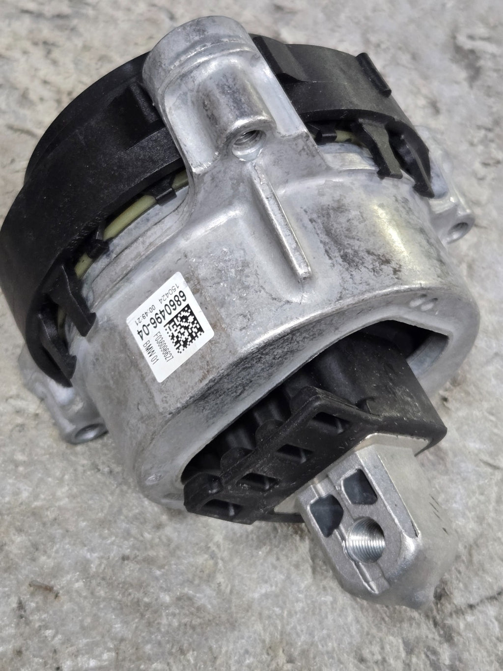2018-2024 BMW X3 G01 2.0L B46 RIGHT PASSENGER ENGINE MOTOR MOUNT SUPPORT OEM