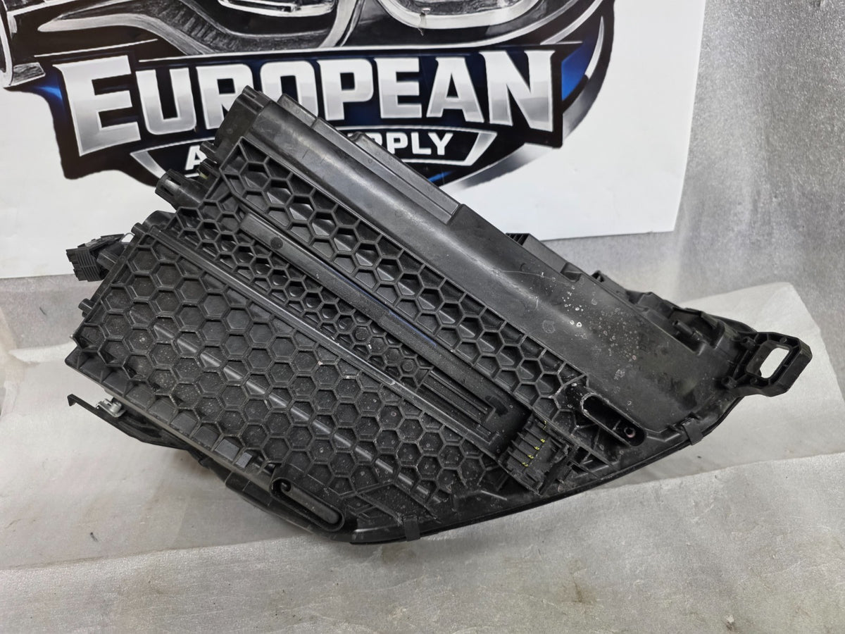 2025-2026 VOLKSWAGEN TIGUAN LEFT LH DRIVER LED HEADLIGHT IQ LIGHT OEM 57N941081A