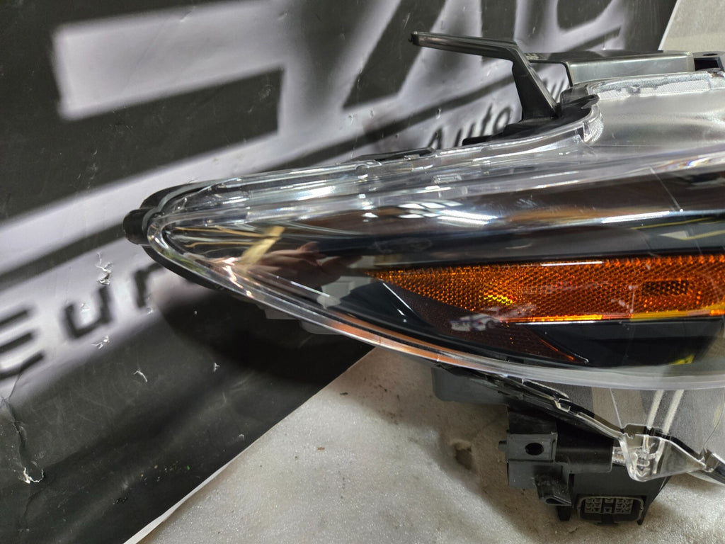 2022-2024 MAZDA CX-5 HEADLIGHT RIGHT PASSENGER SIDE LED NON AFS OEM KSD6-51030