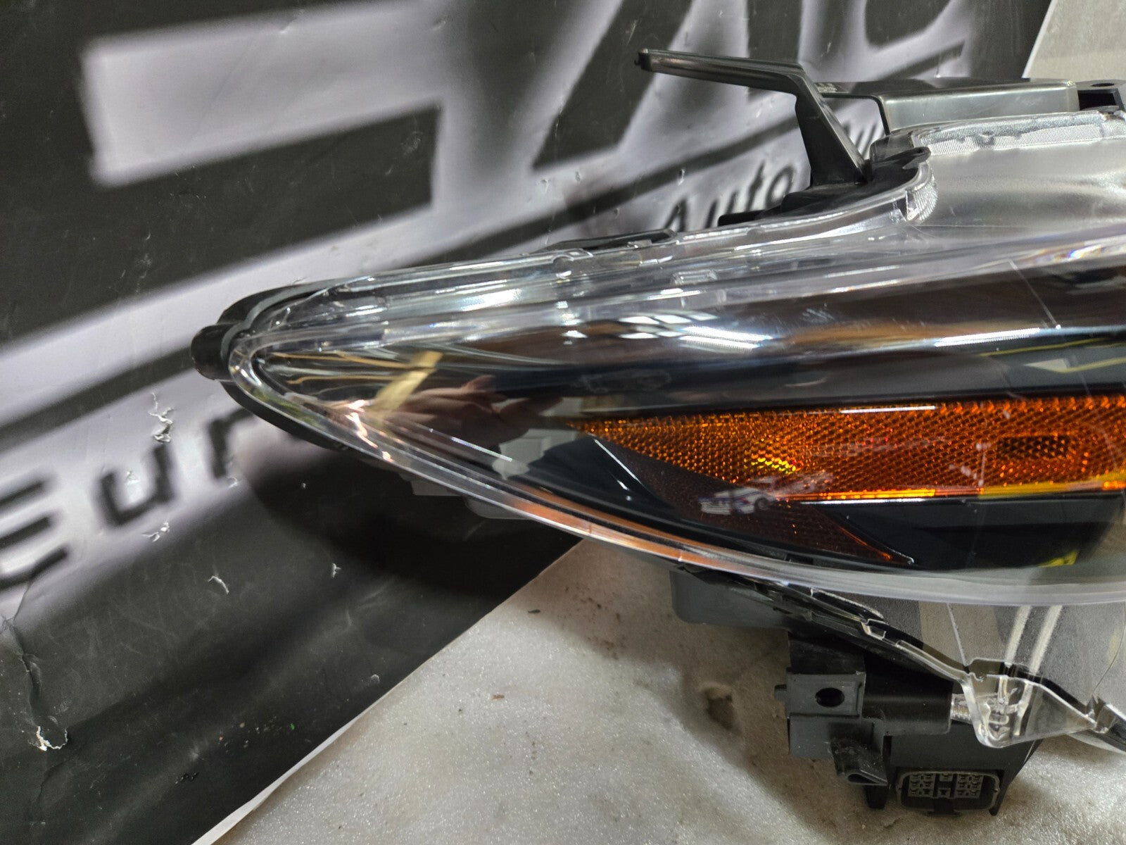 2022-2024 MAZDA CX-5 HEADLIGHT RIGHT PASSENGER SIDE LED NON AFS OEM KSD6-51030