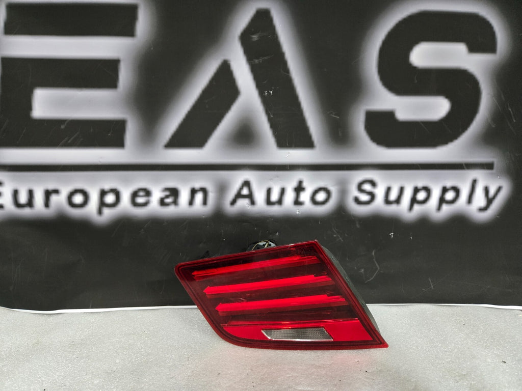 2011 2012 2013 2014 2015 BMW 528i 535i 550i M5 F10 Tail Light Left LH Driver OEM