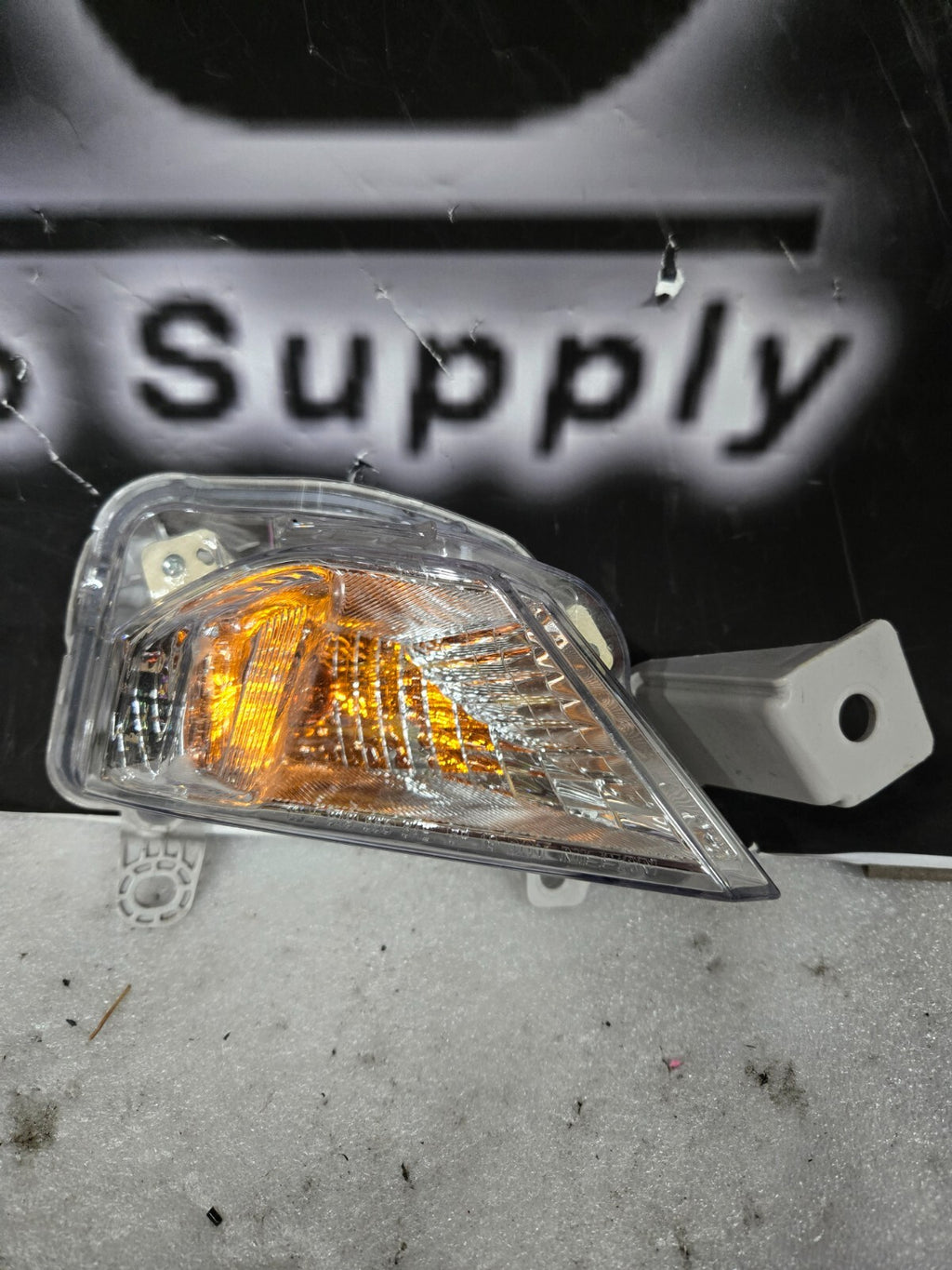 2019-2020 Nissan Altima Passenger Right RH Passenger Halogen Signal Lamp OEM