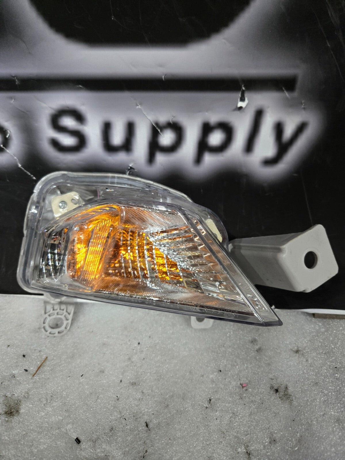 2019-2020 Nissan Altima Passenger Right RH Passenger Halogen Signal Lamp OEM