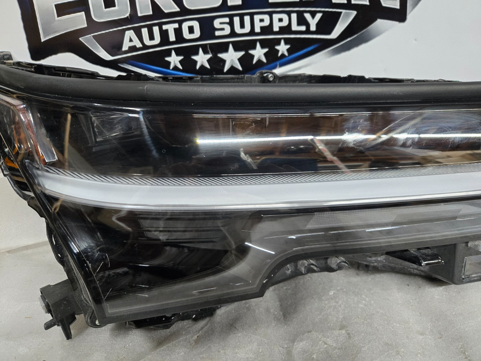 2024-2026 LEXUS GX550 LED HEADLIGHT TRIPLE BEAM RH PASSENGER OEM 81145-60T20
