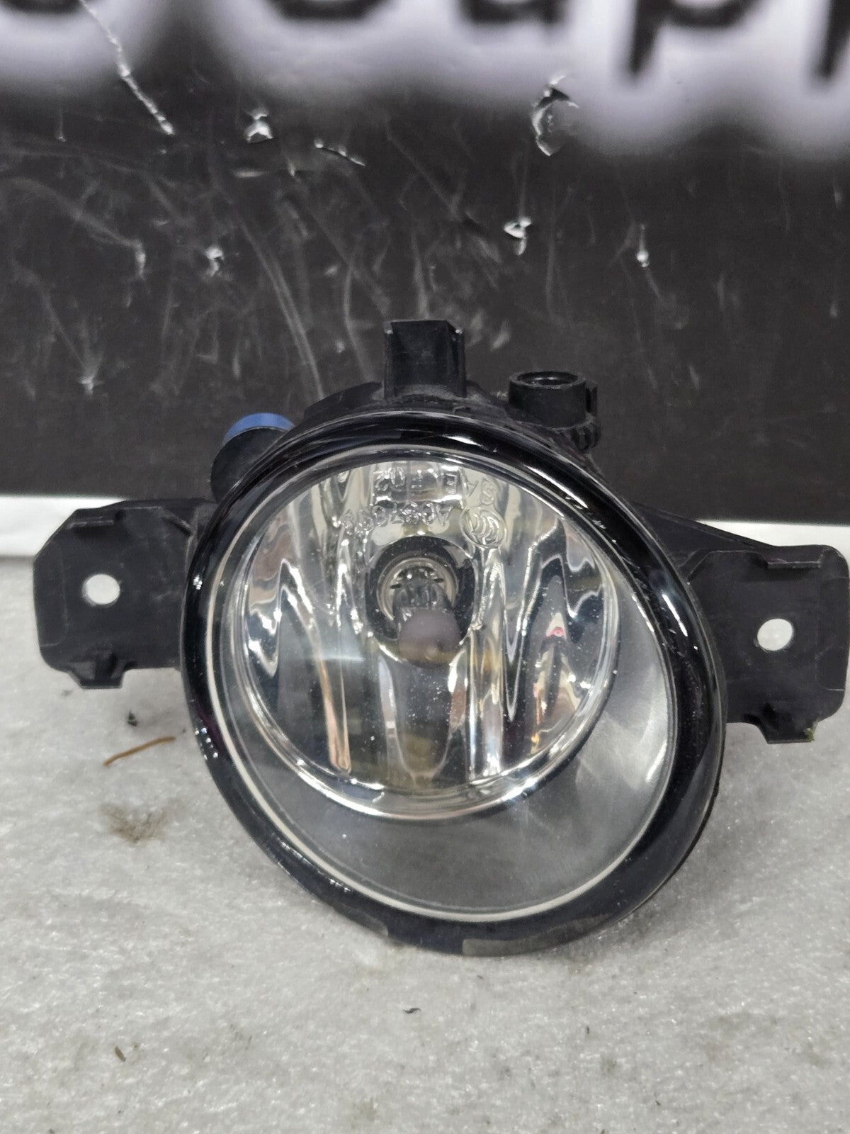 2009-2017 Nissan Driver Left LH Side Fog Light Lamp w/ Bulb 261559B91D OEM