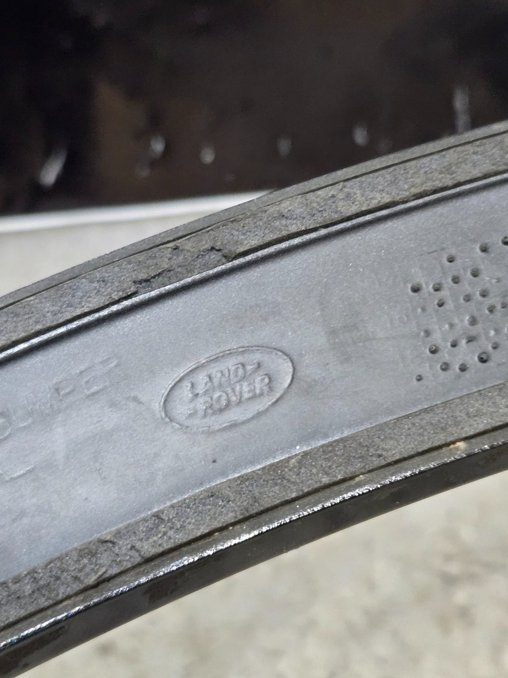 2014 - 2017 Range Rover Sport Rear Left Driver Side Wheel Arch Trim Molding OEM
