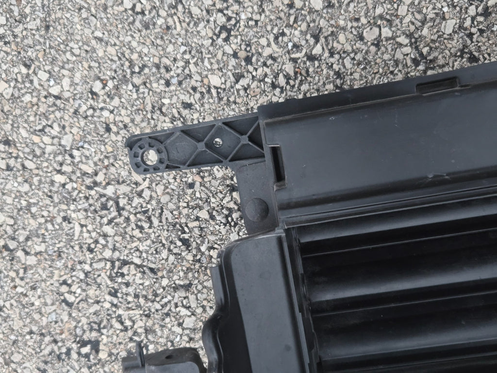 2022-24 FORD EXPEDITION Lower Radiator Support Air Vent Shutter Unit Factory OEM