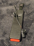 2020-2024 CADILLAC XT6 FRONT RIGHT SEAT BELT SEATBELT BUCKLE END OEM 86802091