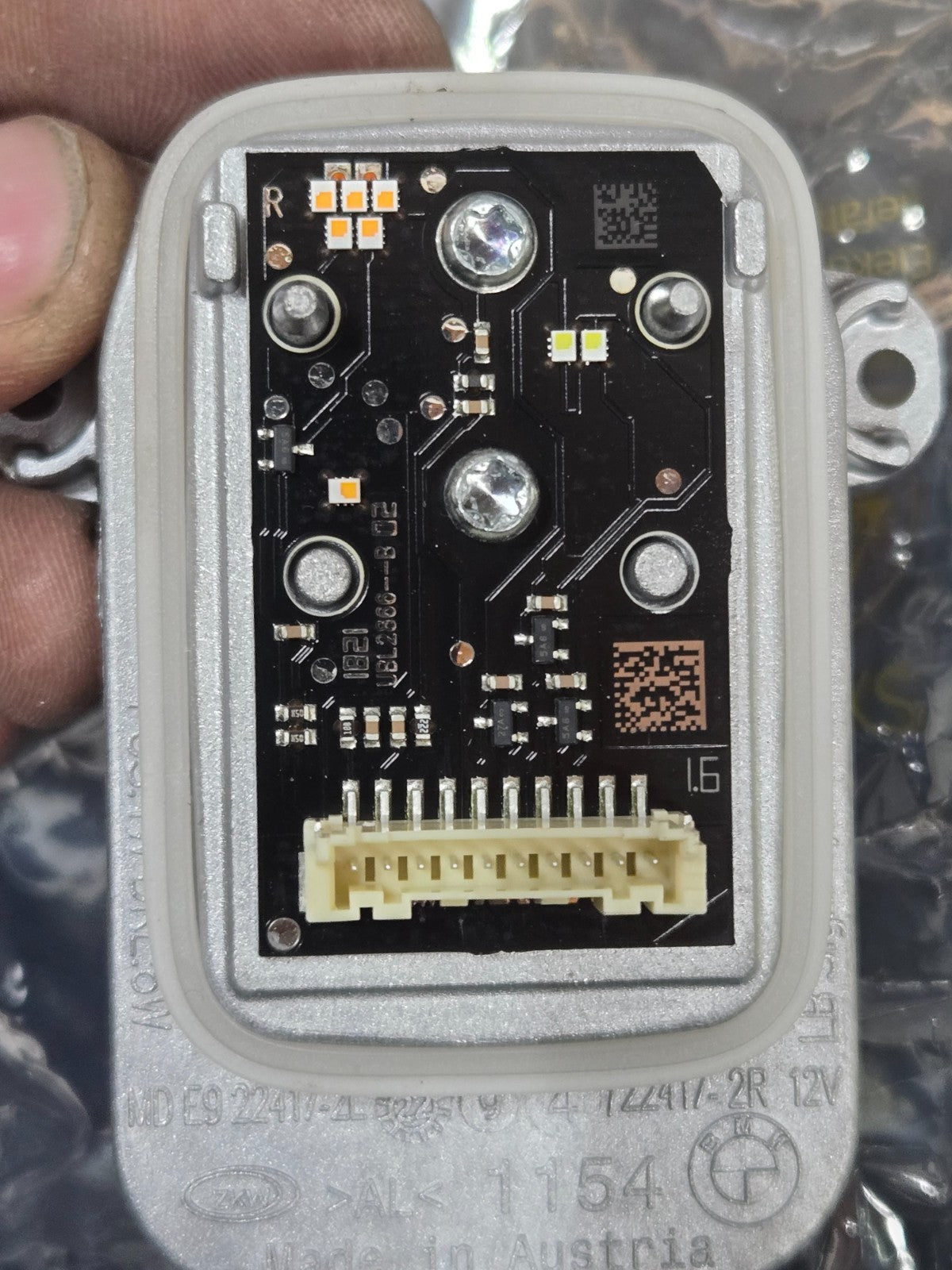 2020-2022 BMW 740i 750 LED TURN SIGNAL BALLAST CONTROL MODULE OEM 63119465286