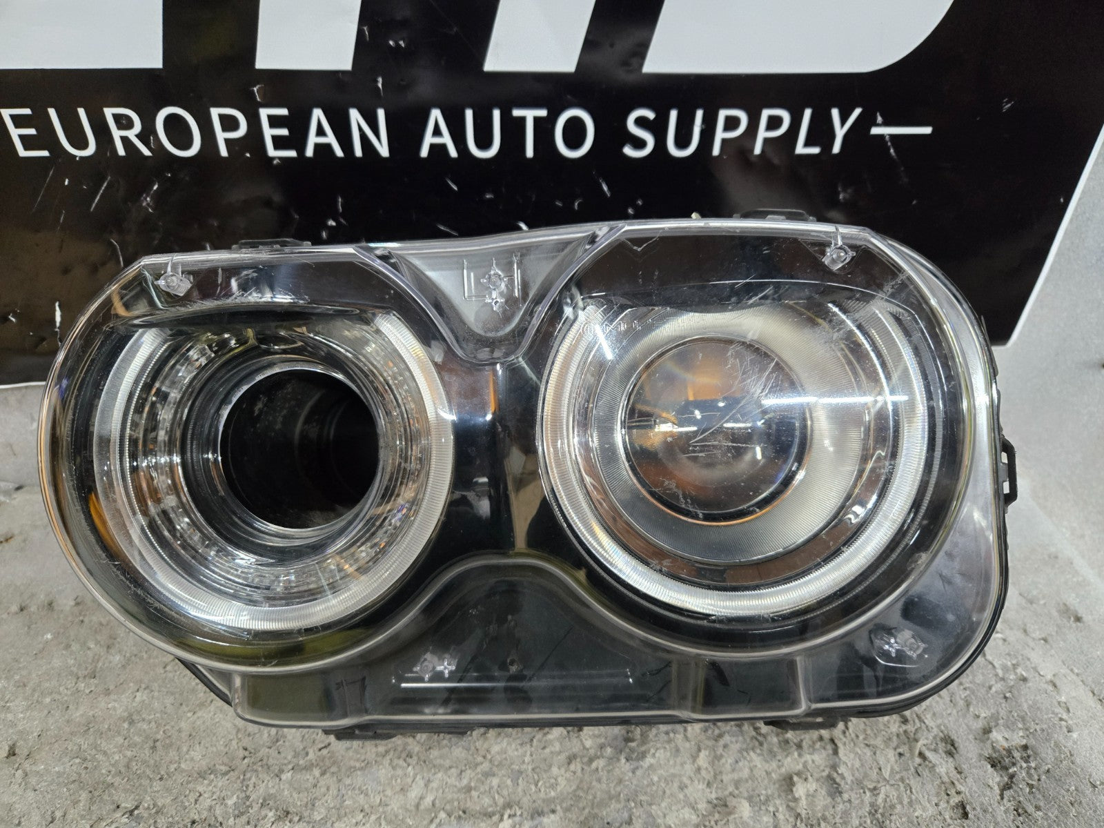 2019-2023 Dodge Challenger Driver Left LH Halogen Headlight W A/C Varroc OEM
