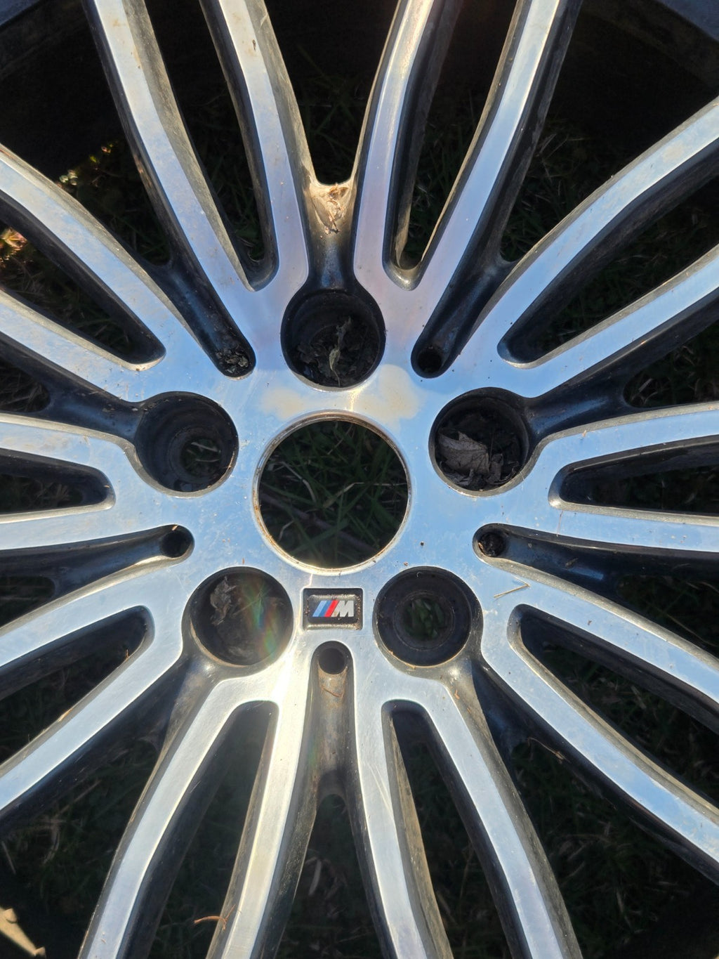 (1) BMW 530 540i 2017 2018 2019 2020 2021 19" FACTORY ORIGINAL WHEEL RIM 7856925