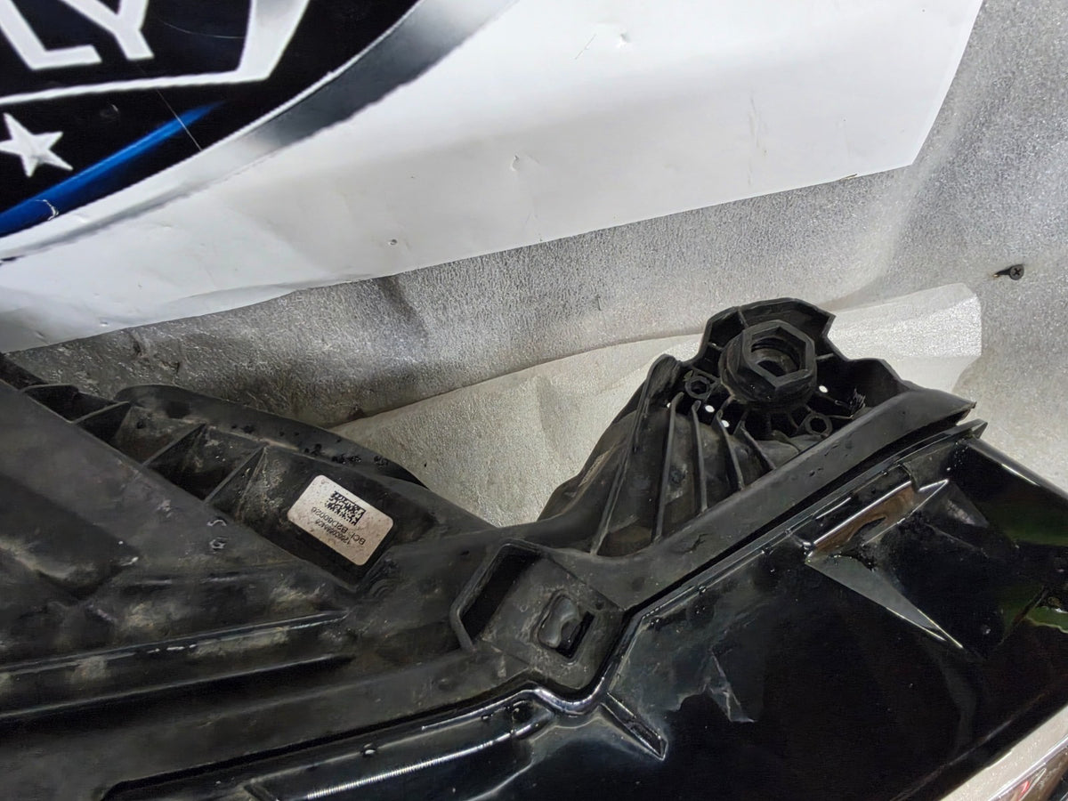 2019-2024 Audi Q3 Right RH Passenger LED Matrix Headlight OEM 83A941034B
