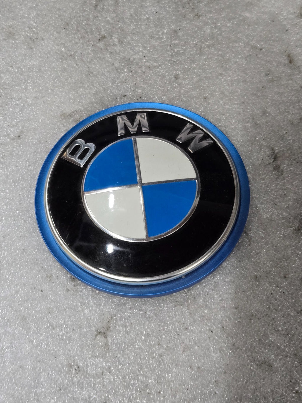 Genuine BMW I I20 IX xDrive40 xDrive50 SAV Blue Border Emblem 51149477402 OEM