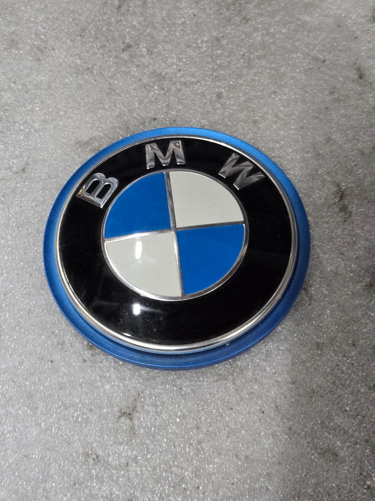 Genuine BMW I I20 IX xDrive40 xDrive50 SAV Blue Border Emblem 51149477402 OEM