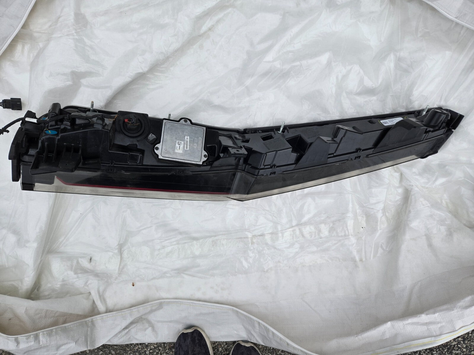 2021-2024 CADILLAC ESCALADE LED RIGHT RH PASSENGER TAIL LIGHT OEM 85120249
