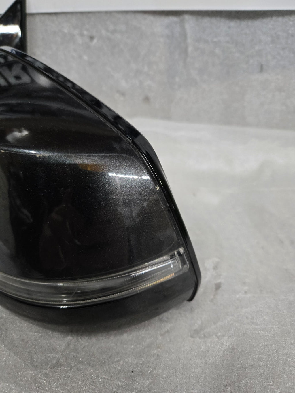 2014‑16 BMW 5 Series F10 Driver Left LH Side View Mirror w/ Camera E1021016 OEM