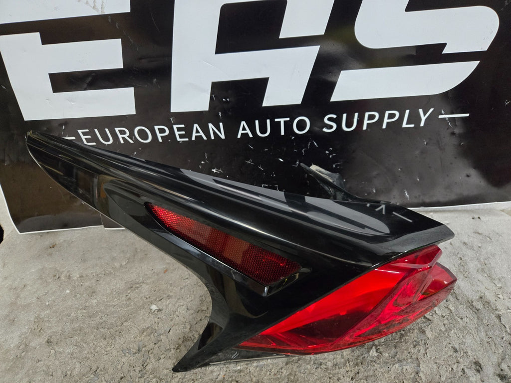 2015-2017 Lexus NX200t NX300h Left LH Driver Side Outer Halogen Tail Light OEM