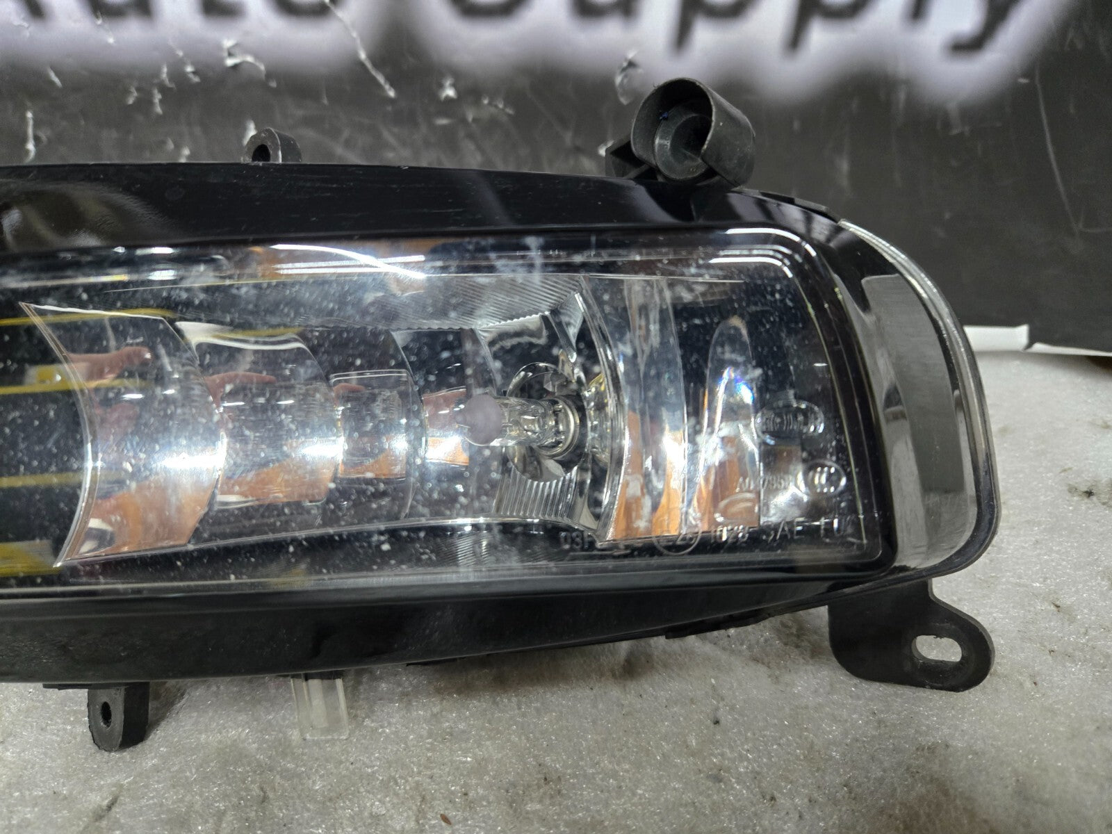 2013 AUDI A5 QUATTRO - LEFT LH Driver Halogen Fog Light / LAMP 8T0941699D OEM