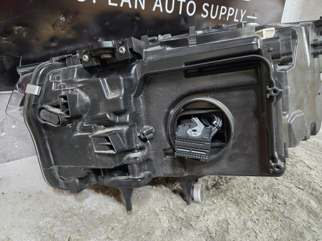 2018-2021 BMW X3/X4 RIGHT RH SIDE NON-ADAPTIVE LED HEADLIGHT OEM 7466122-05
