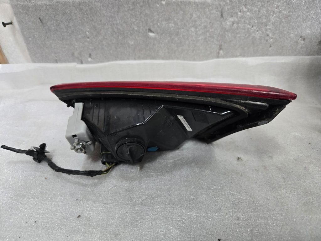 2014-2017 Maserati Ghibli Inner Tail Light Rear Driver Left LH OEM 6700046820