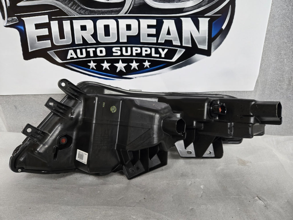 2025 2026 Nissan Murano LED Headlight Right RH Passenger Side 26120-7BA0B OEM