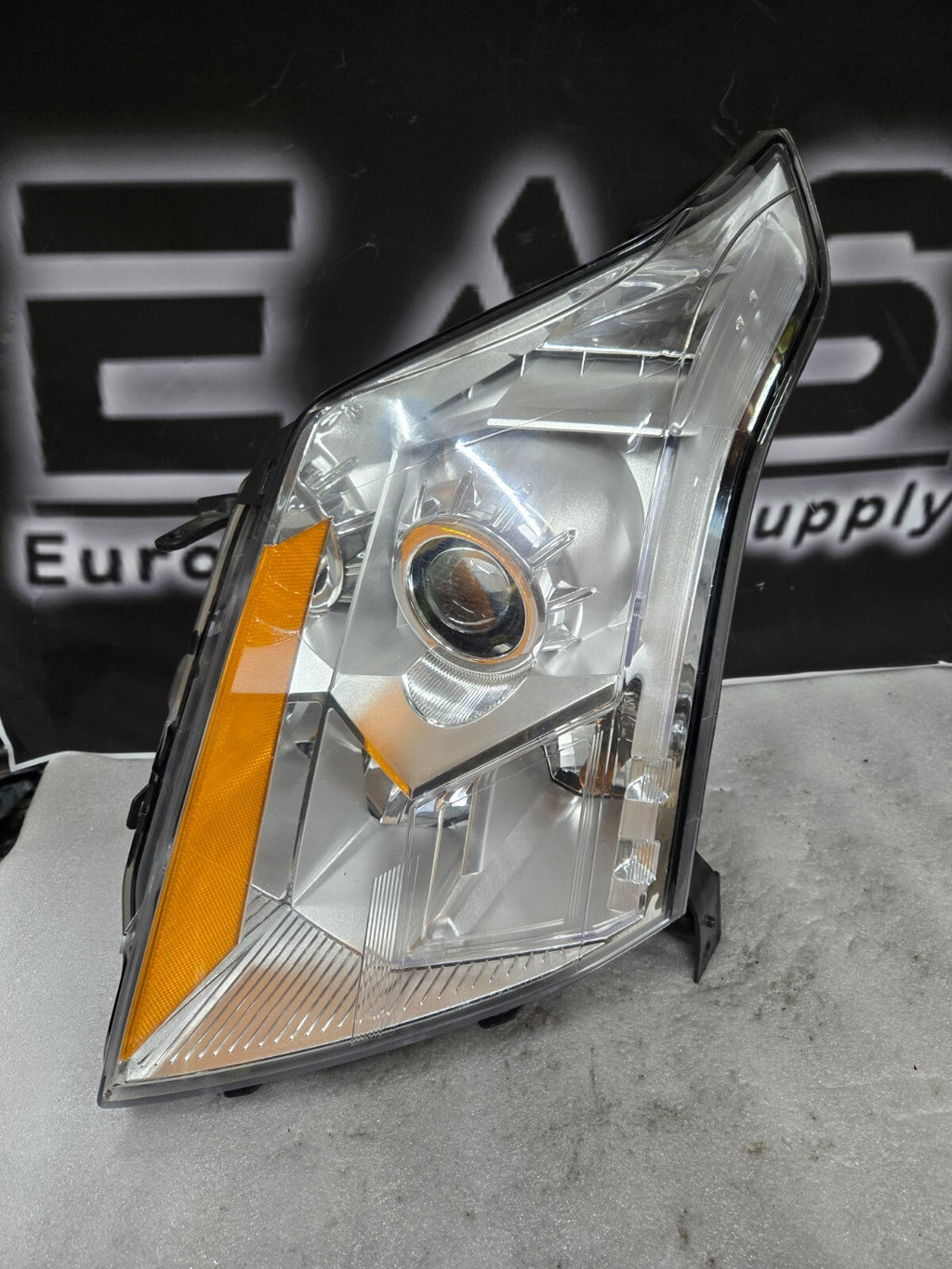 2010-2013 Cadillac SRX Left Driver Side Headlight Halogen 22853872 AFTERMARKET