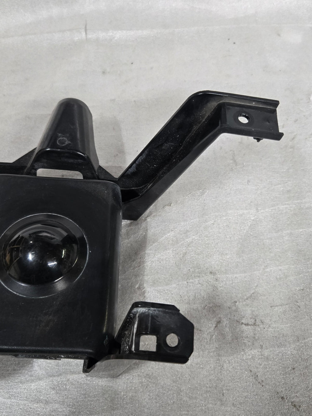 2020 2021 2022 BENTLEY FLYING SPUR DISTANCE CRUISE RADAR LEFT LH 3SE907541A OEM