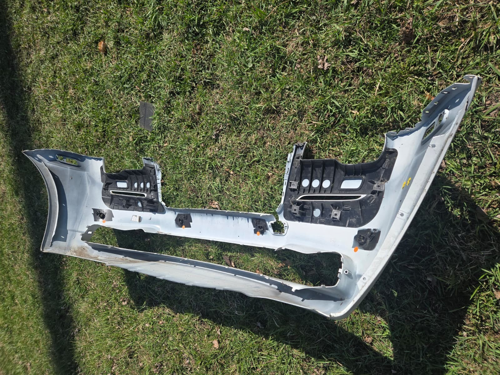 2018 2019 2020 Rolls Royce Ghost Front Bumper Cover 51117446939 OEM White