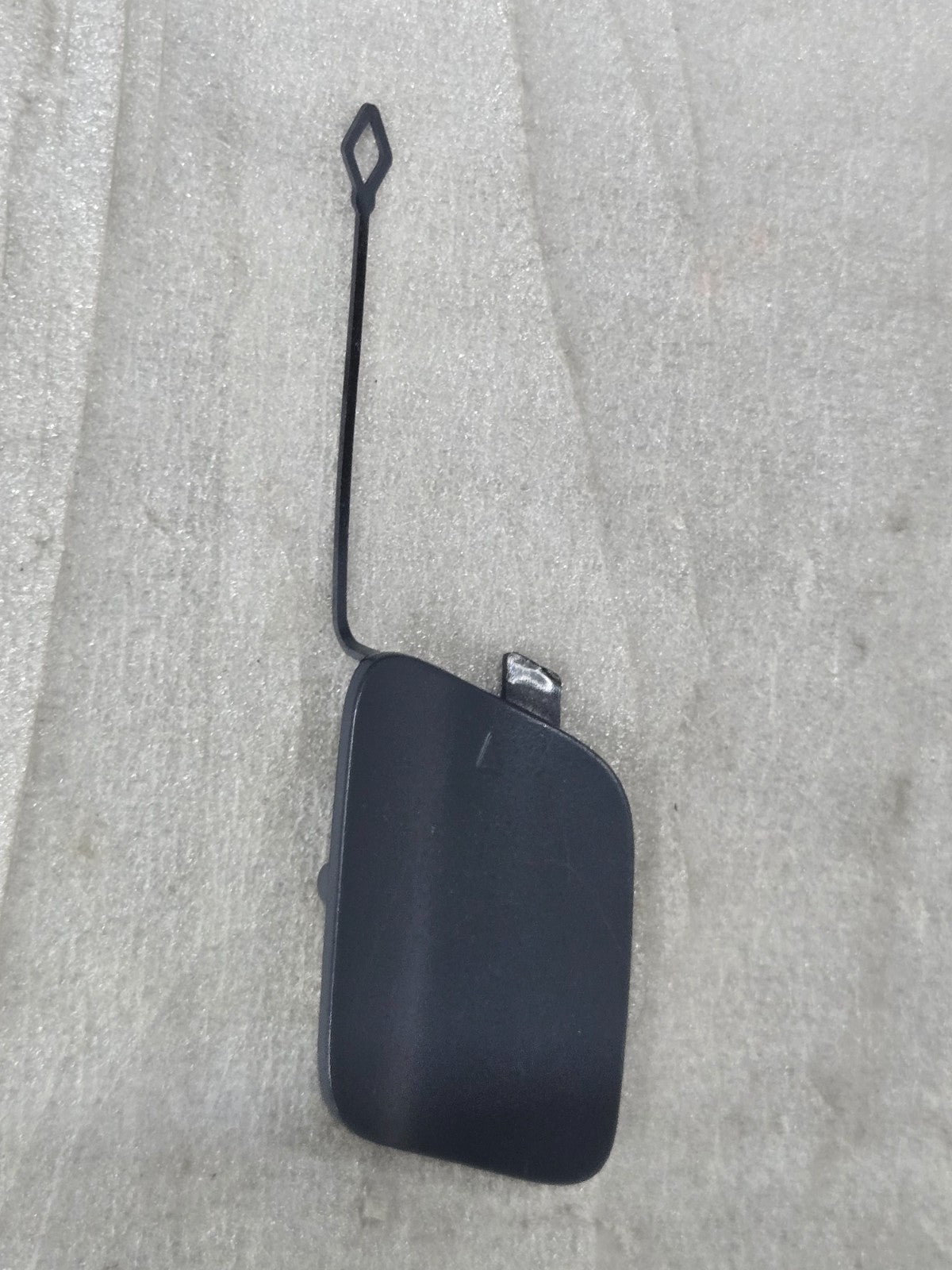 2014-2018 BMW F15 X5 Rear Bumper Right Tow Hook Cover Trim 7294398 OEM
