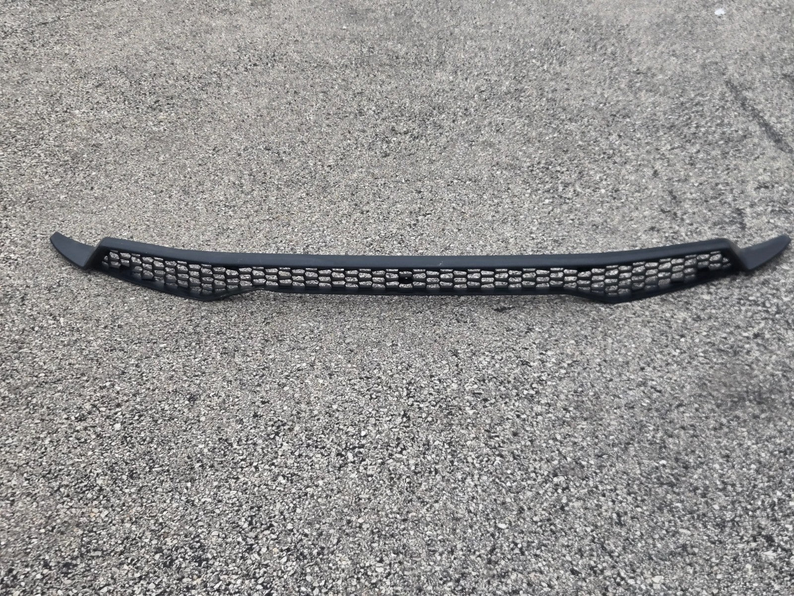 Lamborghini Huracan LP610 Rear Bumper Upper Metal Grille Mesh 4T0807684 OEM