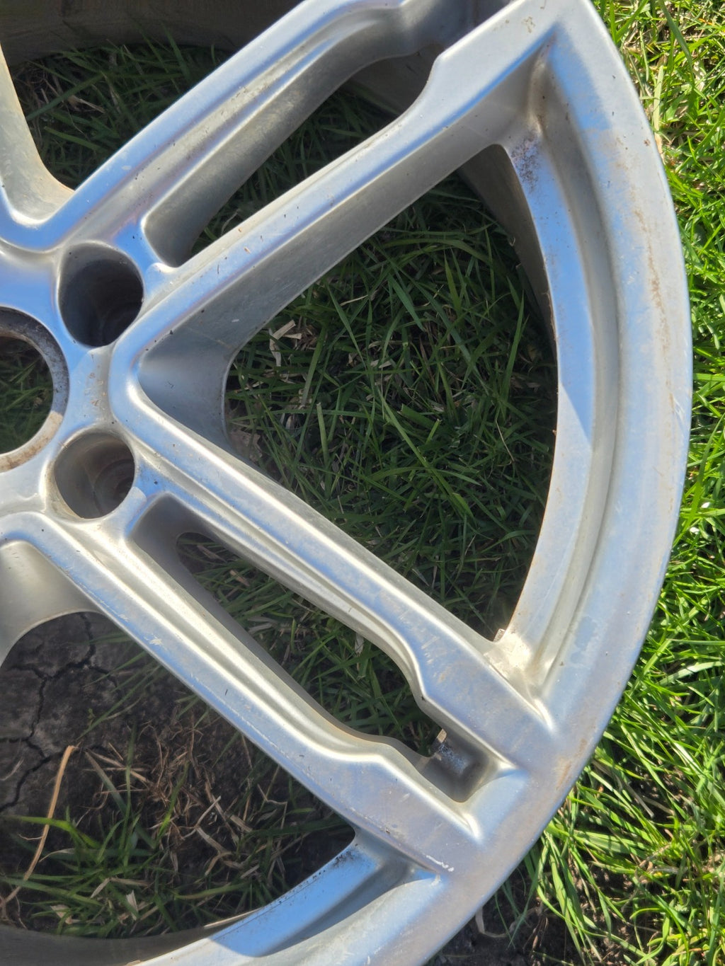 2015 - 2025 PORSCHE MACAN BASE WHEEL RIM ALLOY 19X9J ET21 OEM 95B601025D0