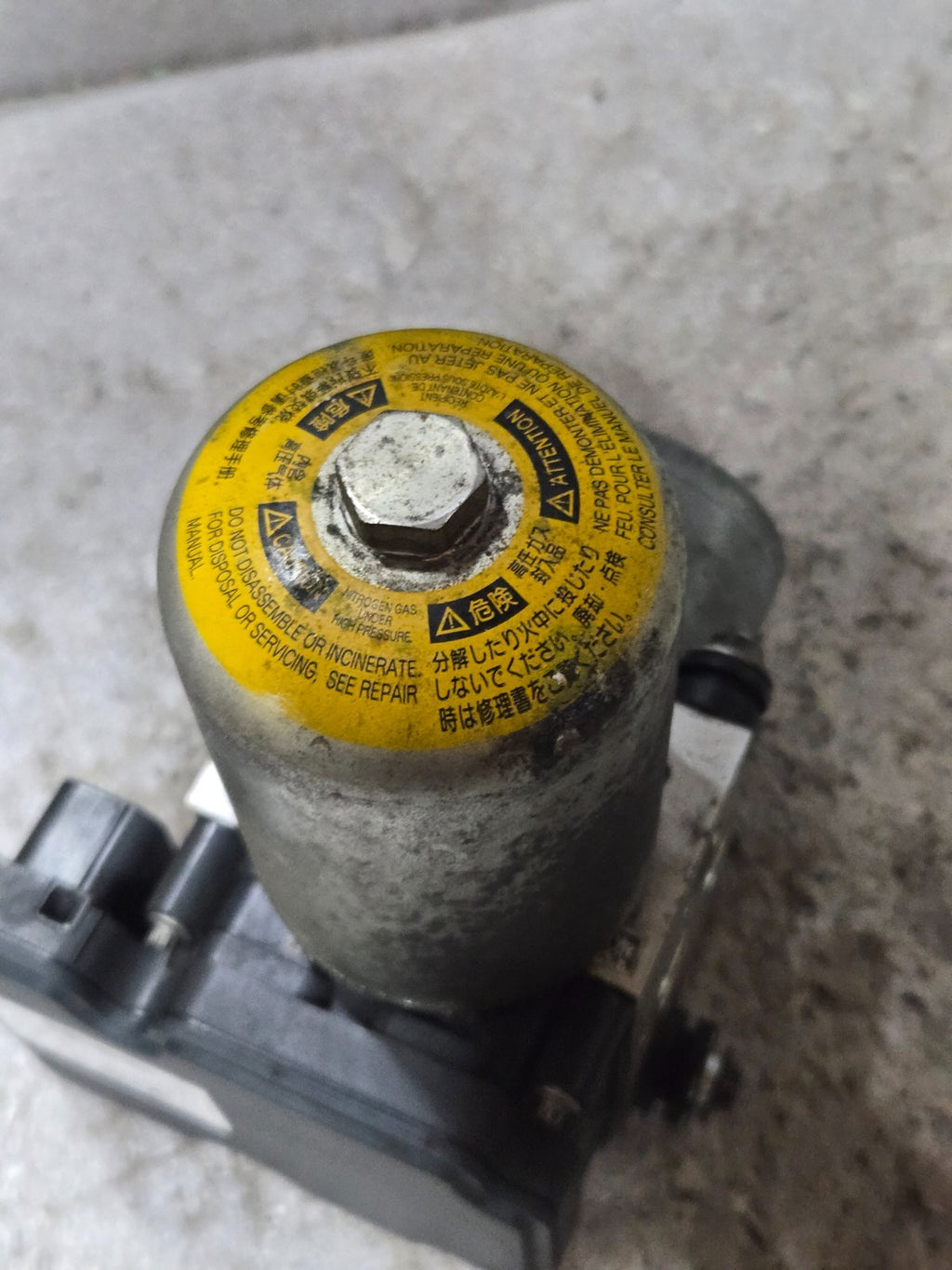 Genuine OEM Mopar Control-Anti-Lock Brake ABS Pump 68203240AC P68287981AA USED