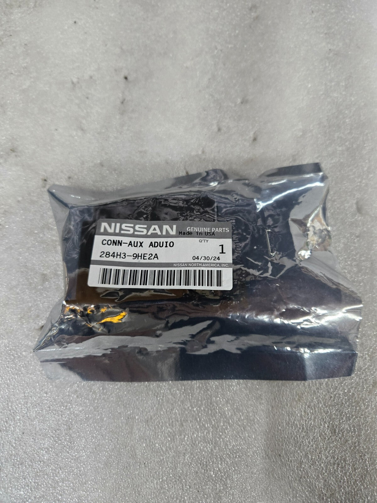 2021 - 2023 NISSAN KICKS DASH DASHBOARD DUAL USB PORT MULTIMEDIA MEDIA HUB OEM