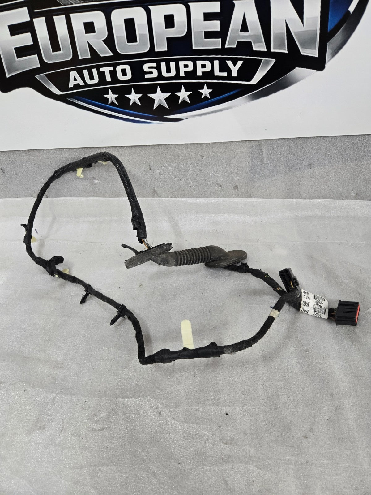 2017-2019 FORD ESCAPE LEFT SIDE TAILGATE WIRING HARNESS OEM GJ5T-17N400-R59CL