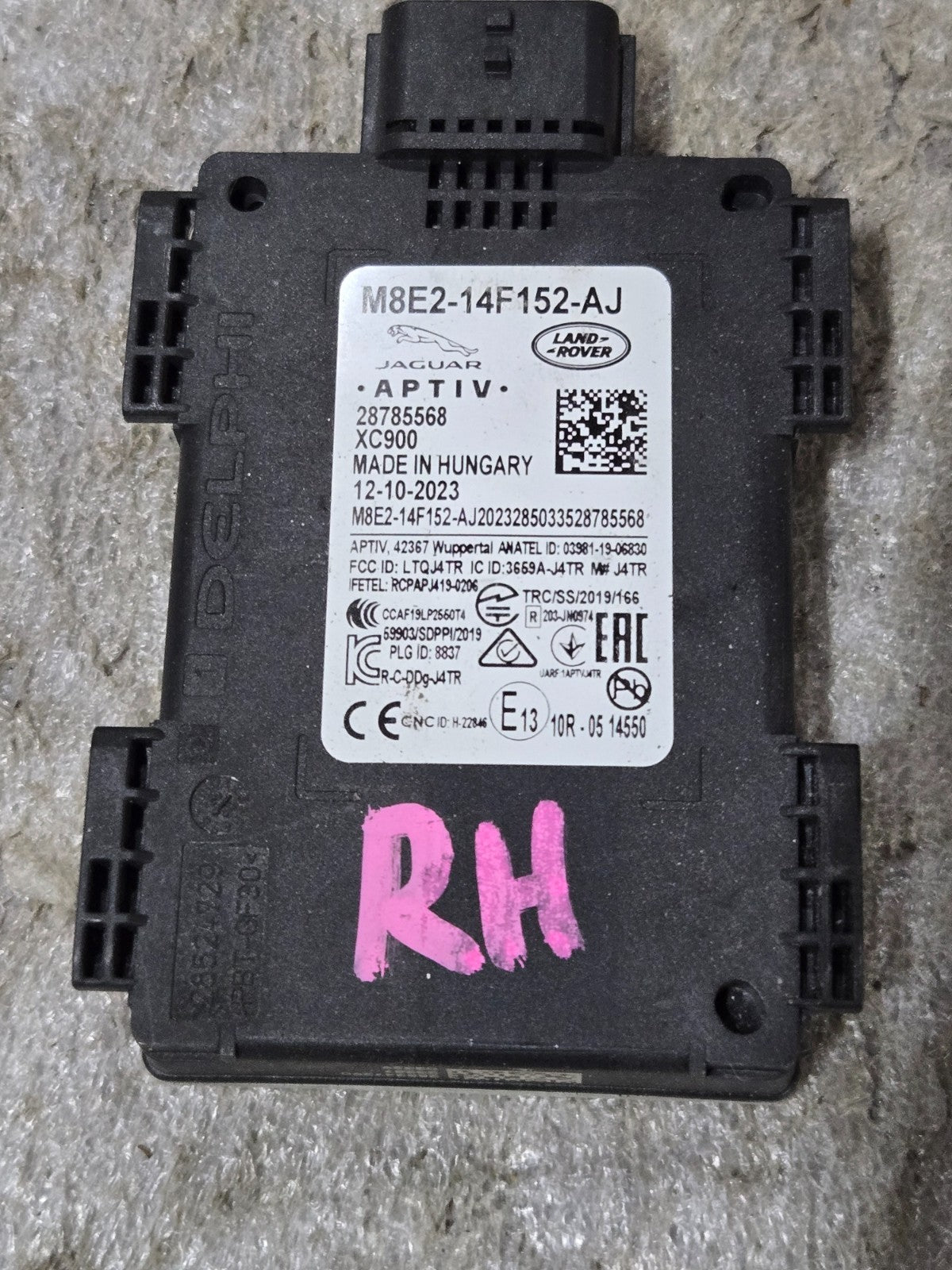 2022-24 RANGE ROVER L460 REAR BLIND SPOT SENSOR RADAR CONTROL MOD M8E214F152AJ